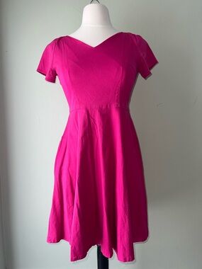 Fuchsia Midi Fit-and-Flare Dress with Sweetheart Neckline